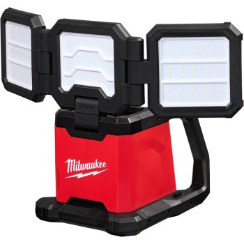 M18 Tri Flood Light