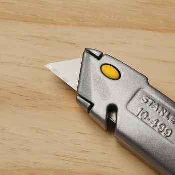 QuickChange Retractable Utility Knife - 6-3/8"