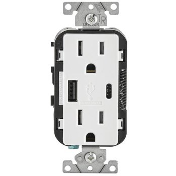 R02-T5832-Bw Usb A Outlet